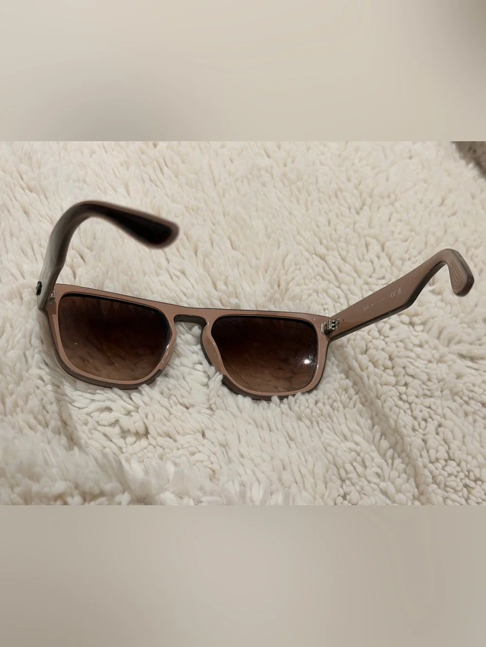 Ray-Ban classic ray